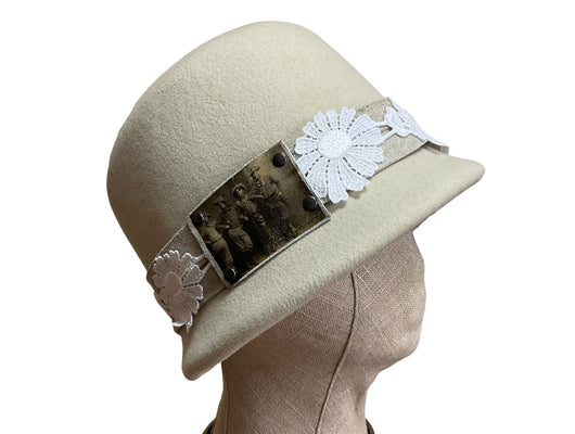 The Perfect Cloche s/m.