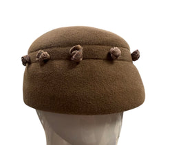 Cutest Taupe Hat. Med
