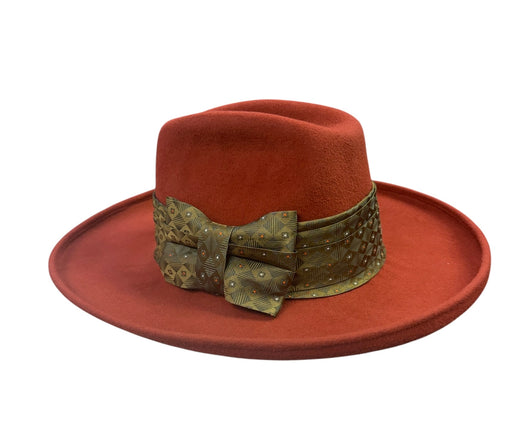 Rust and silk Rancher 57.5cm