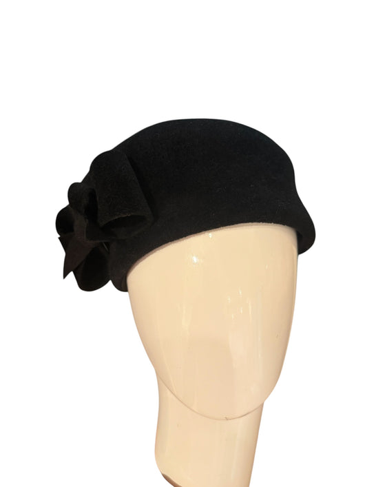 Black Bowed cocktail Hat (Copy)