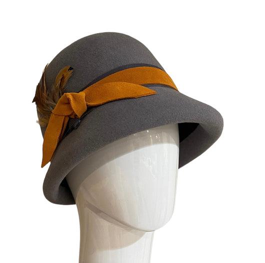 The Perfect Winter Cloche - med - med grey