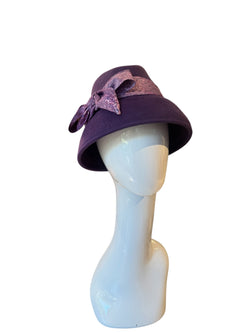 Light purple fedora cloche with silk ribbon 56 cm