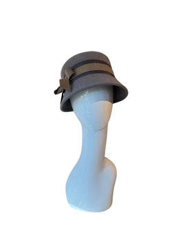 Bucket Hat - Grey with suede bow 56 cm