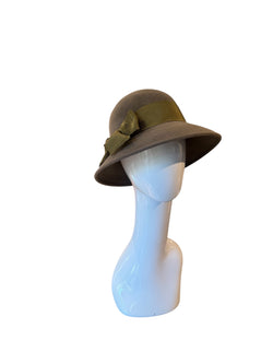 Brimmed Cloche Taupe 57cm