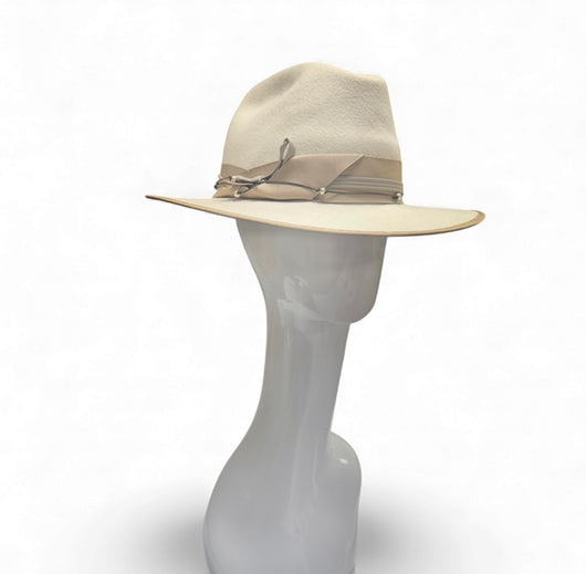 Ivory Fedora with beige trim 57cm-